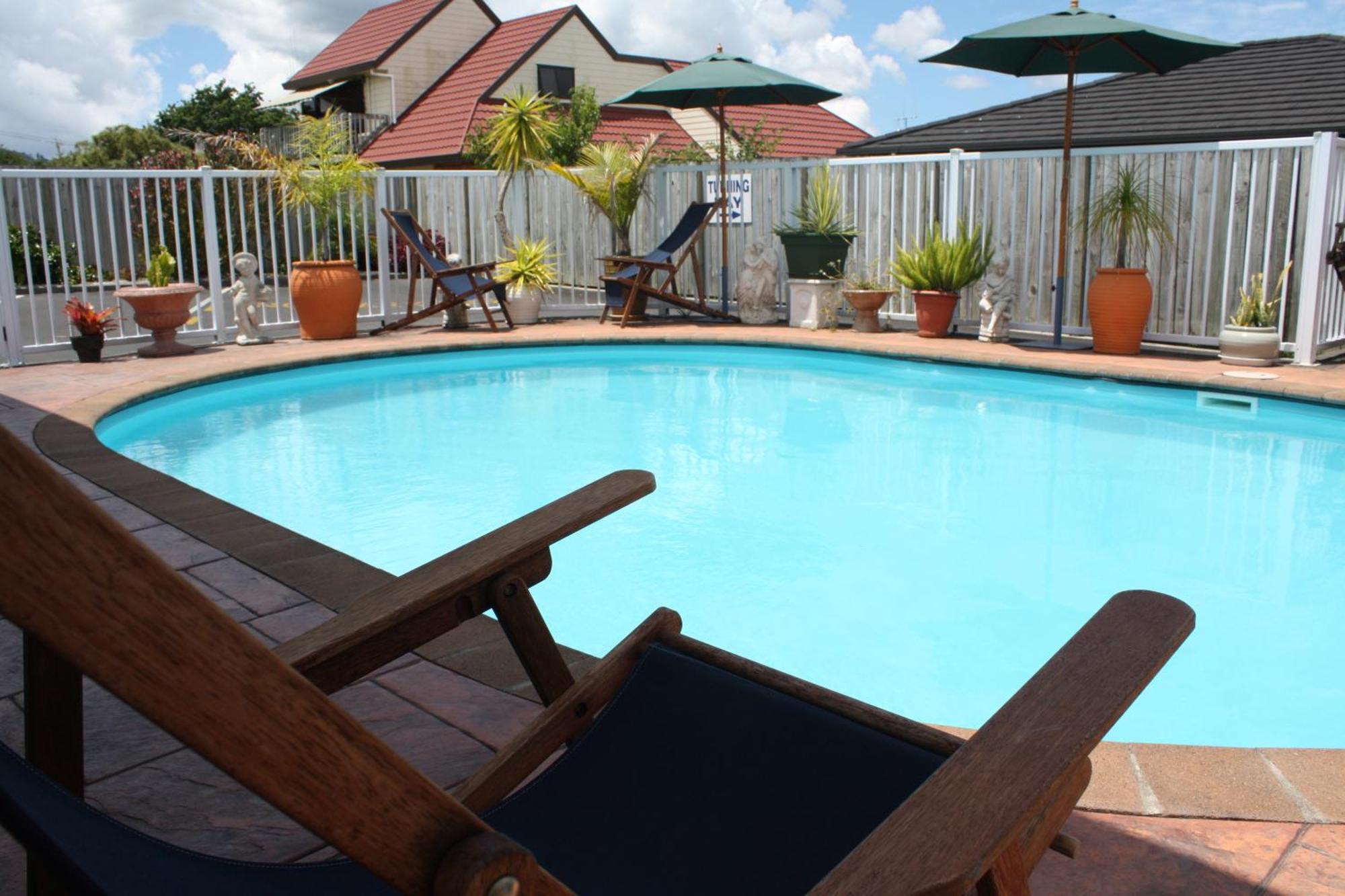 Avenue Heights Motel Whangarei Buitenkant foto